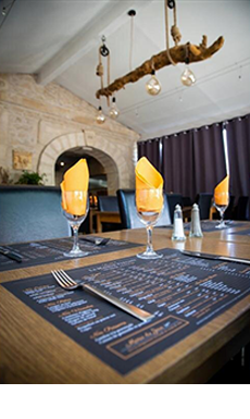 Le restaurant - La Maison Penchée - Tarascon - bien manger TARASCON
